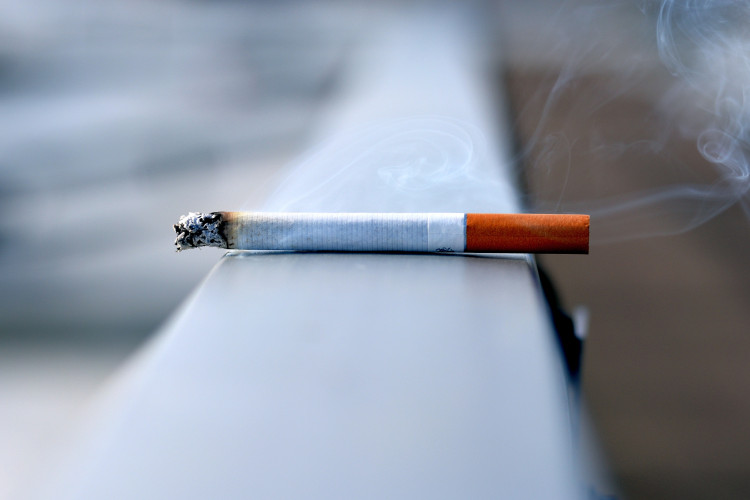 Hvornår er rygning i et lejemål misligholdelse – og hvad kan udlejer gøre?